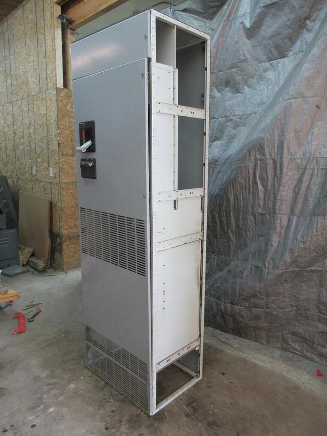 Used WESTINGHOUSE 350 HP 420 A SOLID STATE REDUCED VOLTAGE STARTER 480 V VECTROL