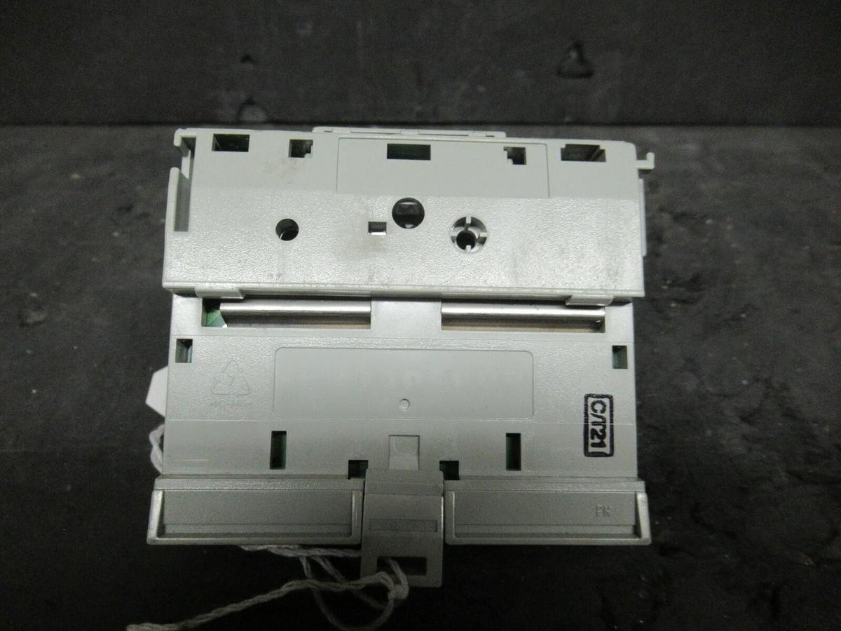 Used ALLEN BRADLEY FLEX I/O OUTPUT MODULE 1794-0B16 SER. A 96221873 REV. A01
