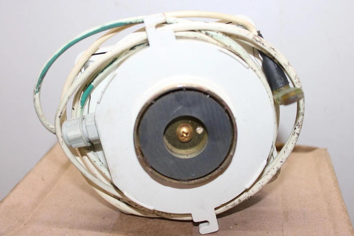 Used SCHNEIDER ELECTRIC CENTERON CELLULAR MONITOR G505R-VL REV. A