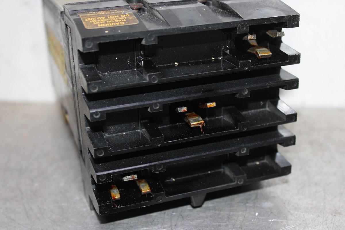 Used SQUARE D I-LINE CIRCUIT BREAKER FA34030 30 AMP 480 VOLT 3-POLE