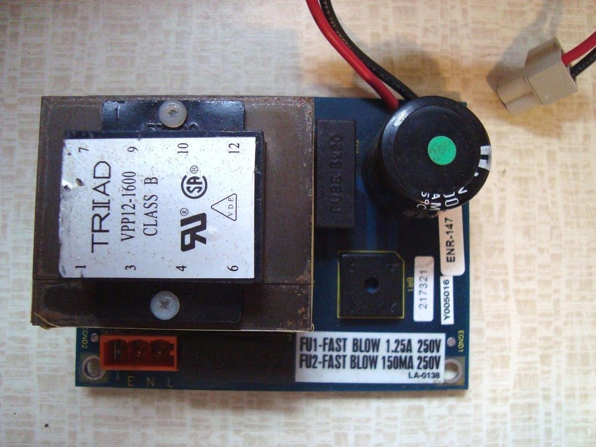 Used YORK MICRO GATEWAY CIRCUIT POWER BOARD PART NO: 031-02043-001 REV C * WARRANTY *