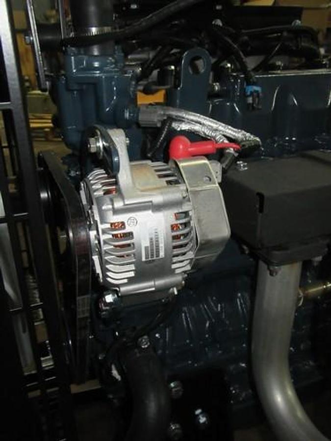 Used NEW 25 KW LP NATURAL GAS GENERATOR KUBOTA WG2503 120/240 RE-CONNECTABLE STAMFORD