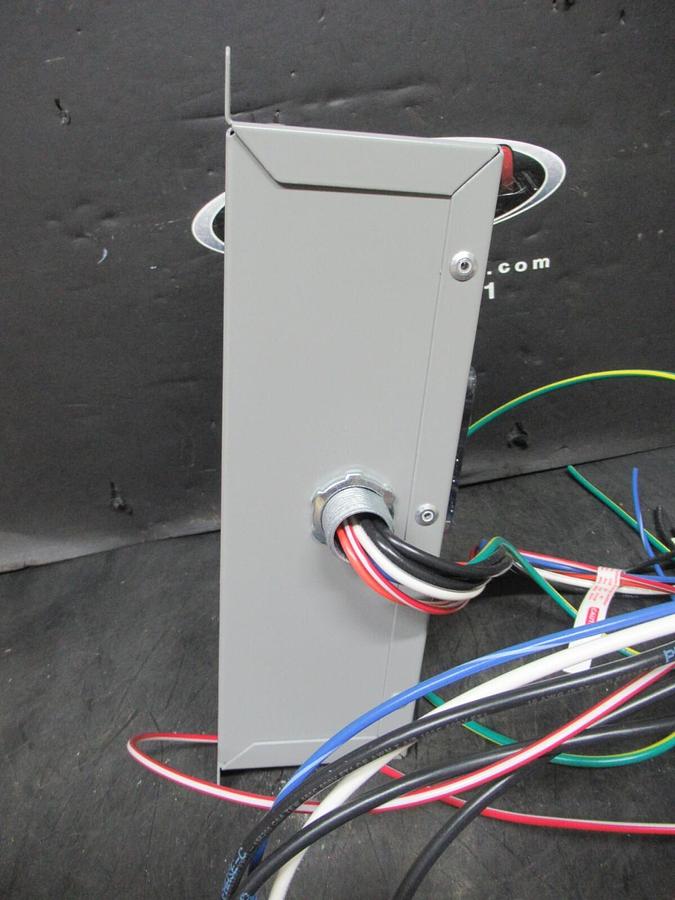 NEW SURPLUS EATON SURGE PROTECTIVE DEVICE SPD160208Y3K TYPE 1 ENCLOSURE