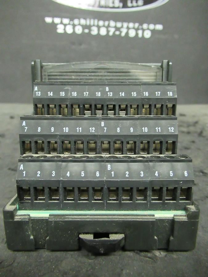 Used GE INTELLIGENT PLATFORMS PLC IC200ALG320J W/ COMPACT I/O CARRIER IC200CHS022L