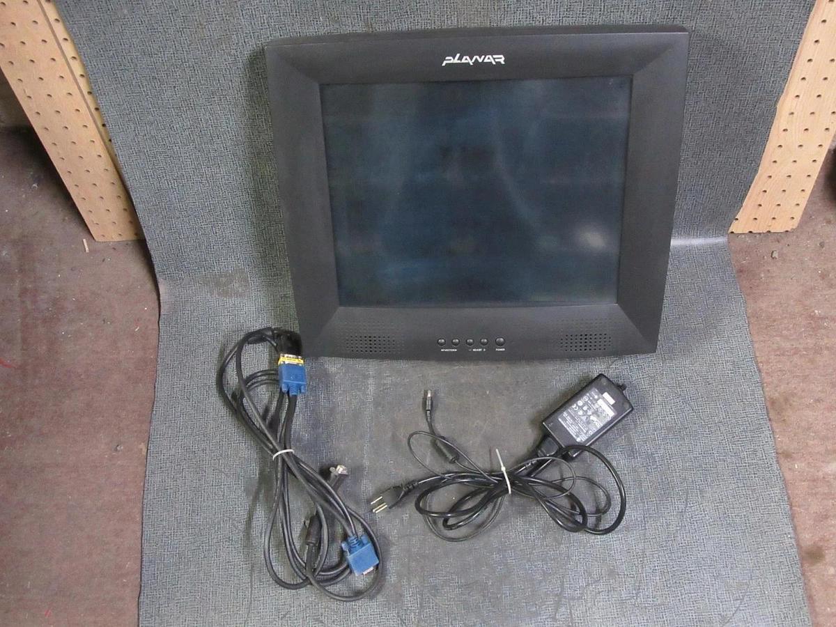 Used PLANAR 17.4IN LCD MONITOR RESISTIVE TOUCH SCREEN 996-0483-00 **WARRANTY**