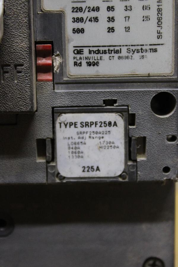 Used GE HI-BREAK CIRCUIT BREAKER SFHA36AT0250 225 AMP TRIP 600 VAC 3-POLE