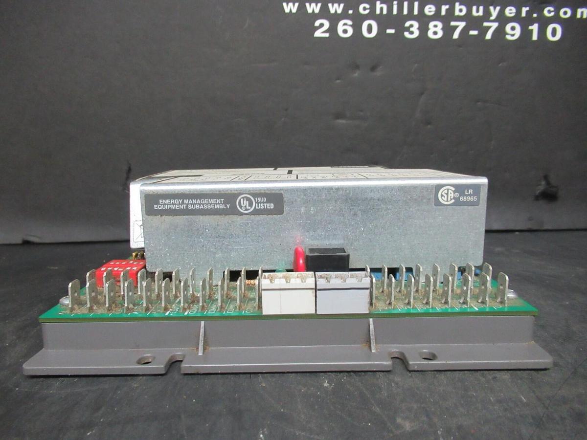 Used JOHNSON CONTROLS FACILITOR HVAC CONTROLLER FA-VAV111-1 REV. B 24 VAC 2 AMP