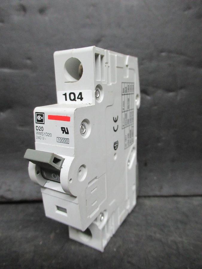 Used CUTLER-HAMMER CIRCUIT BREAKER D20 WMS1D20 20 AMP 277-480 VAC SINGLE POLE