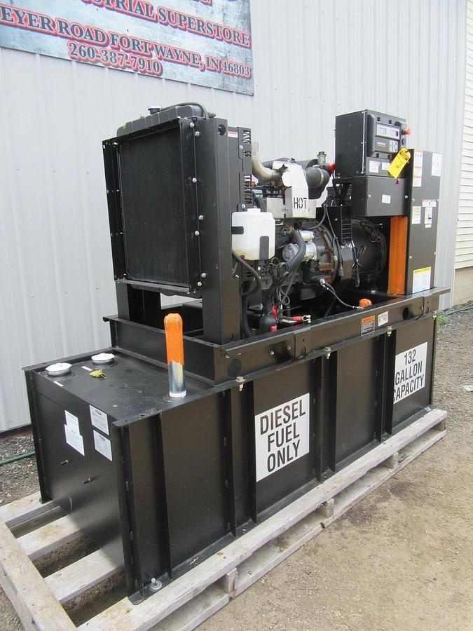 Used 2015 30 KW DIESEL GENERATOR GENERAC 120/240 VOLT SINGLE PHASE 501 HOURS VIDEO