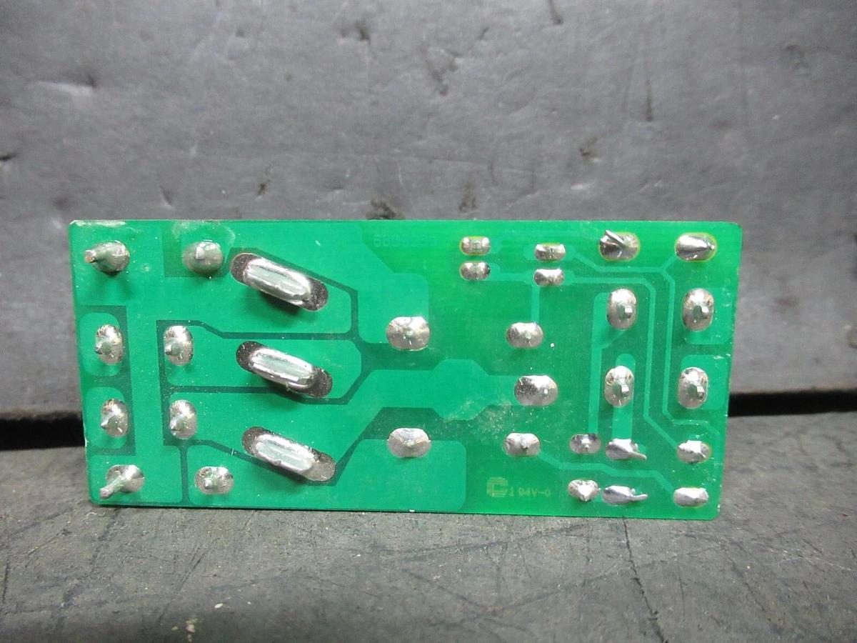 Used FUNCTIONAL DEVICES RIBMN24S TRACK MOUNT CONTROL RELAY 15 AMP 24 VAC/VDC