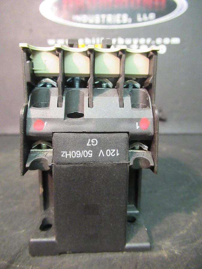 Used RAM CONTROL RELAY RIA2DN40 RIA2-DN-40 10 AMP 600 VAC COIL: 120 VOLT **WARRANTY**