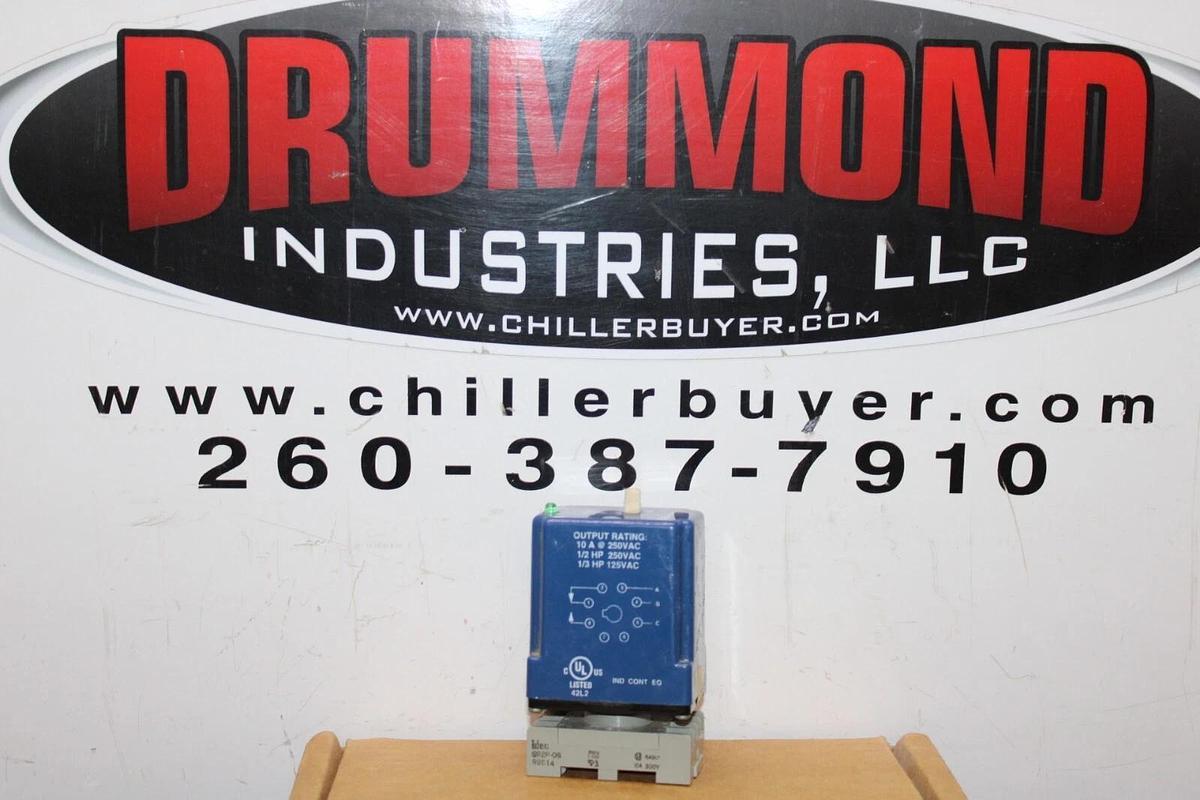 Used R-K ELECTRONICS 3-PHASE VOLTAGE RELAY TVM-400-20-0002 490 VAC 50/60 HZ