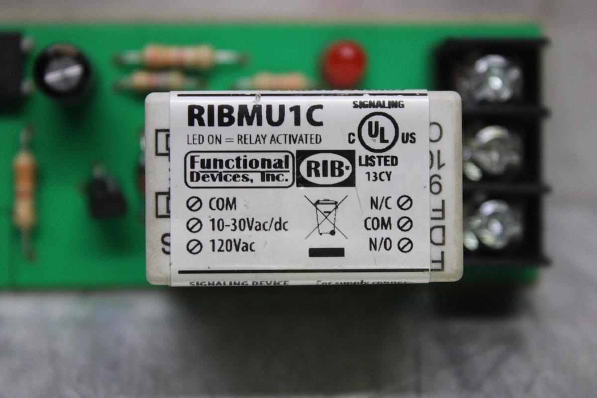 Used FUNCTIONAL DEVICES RELAY CIRCUIT BOARD RIBMU1C CONTACT: 277 VAC COIL: 120 VAC