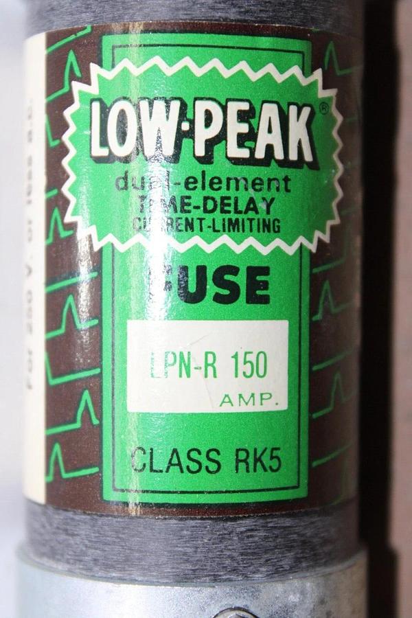 NEW SURLPLUS BUSSMANN LOW-PEAK TIME-DELAY CURRENT-LIMITING FUSE 150 AMP 250V