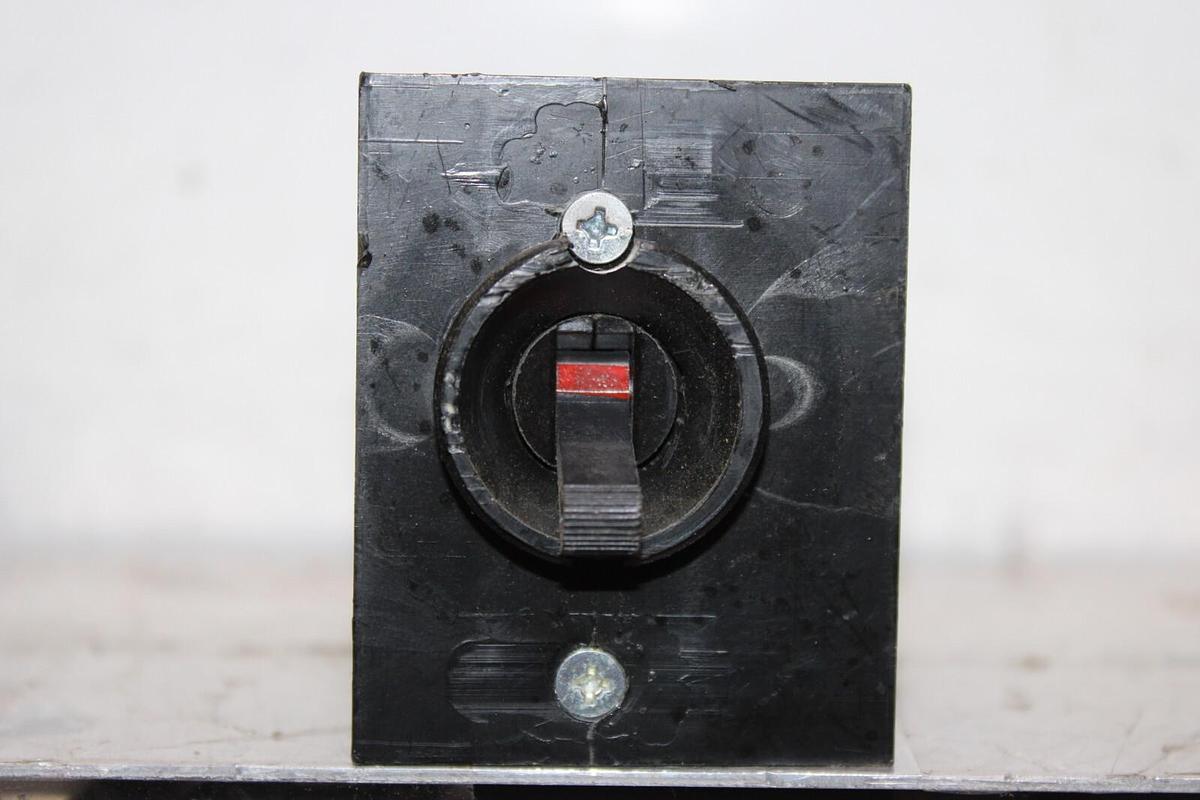 Used INSTRUMENT TRANSFORMERS SENSOR INPUT GFM253 30 AMP 277 VAC *WARRANTY*