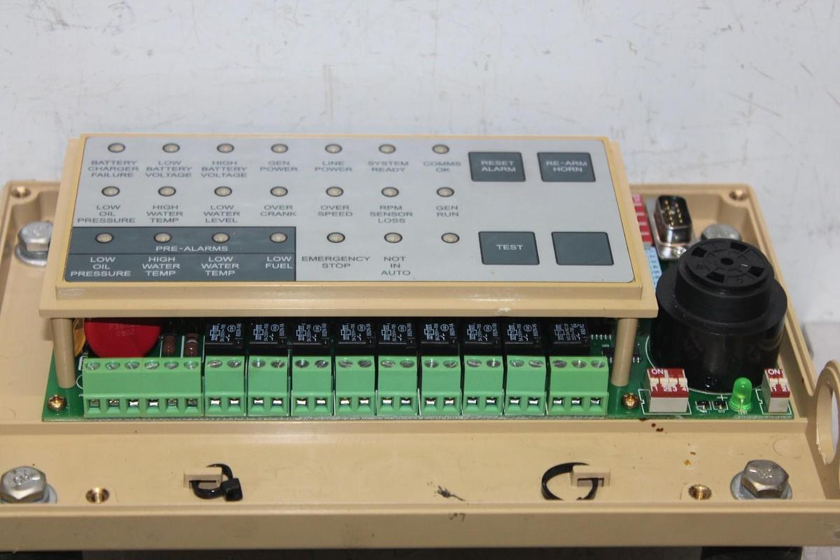 Used GENERAC GENERATOR LIGHT REMOTE ANNUNCIATOR ALARM CONTROL MODULE 0G5719 REV. B