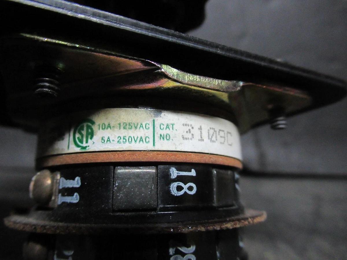 Used ELECTROSWITCH SERIES 31 CONTROL SWITCH 3109C 3-PHASE 125-600 VAC 10-3 AMP