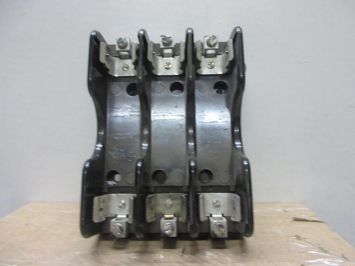 Used COOPER BUSSMAN FUSE HOLDER R60100-3CR 600 VOLT 100 AMP 3-POLE
