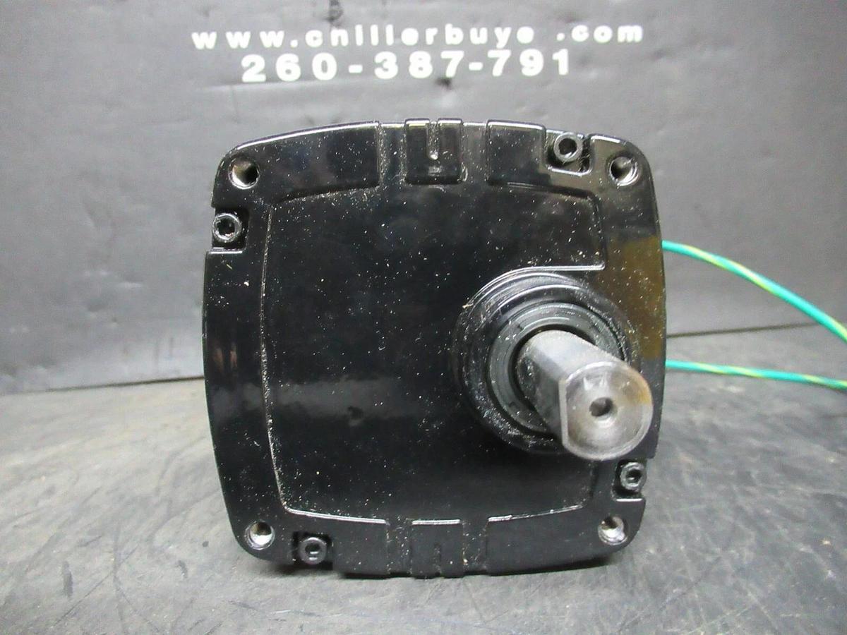 NEW SURPLUS B&B DC GEARMOTOR 30R2BECI-D3 115 VOLT 45 AMP 1 PHASE 1/30 HP