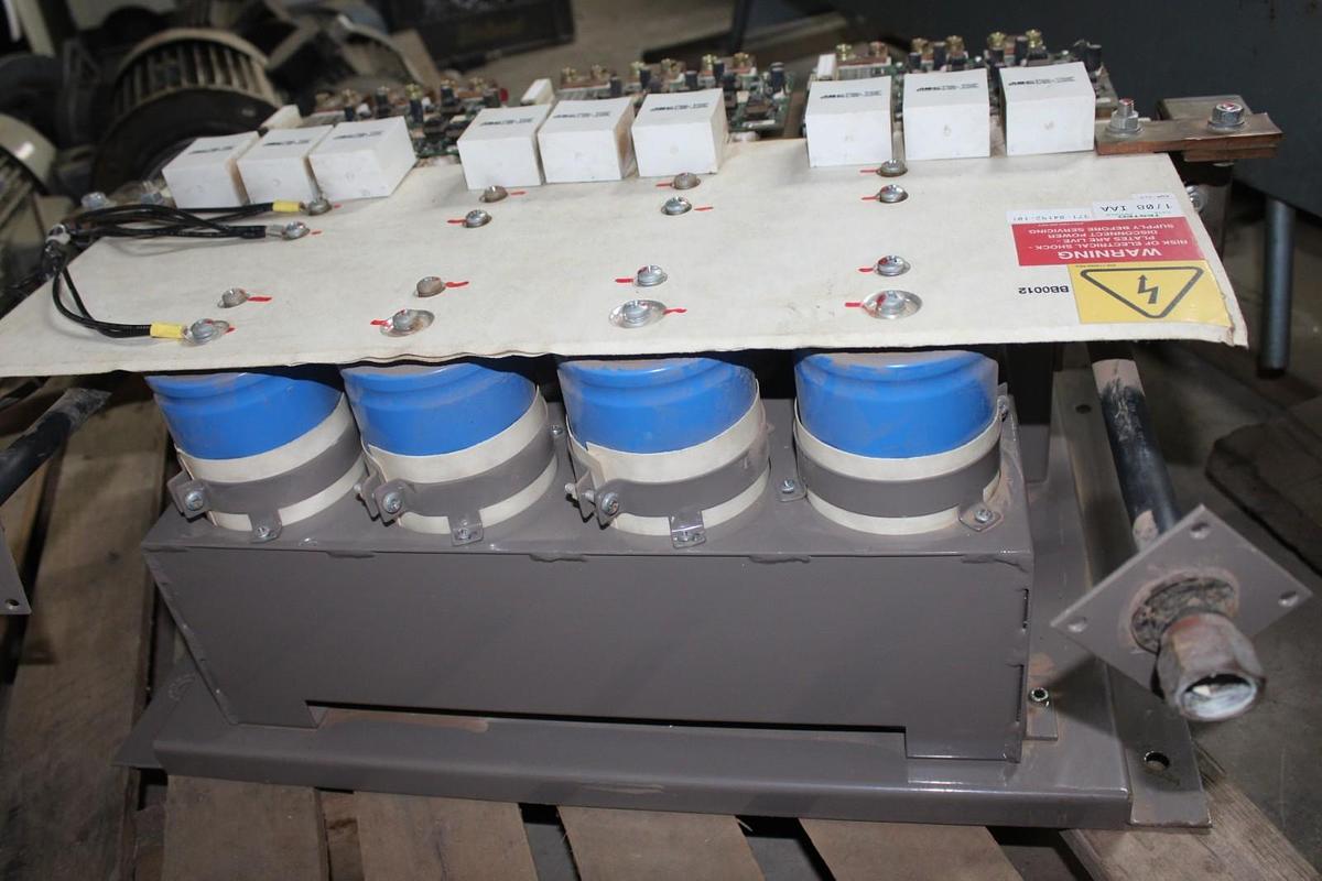 Used YORK LIQUID CHILLER IGBT DRIVE VSD 371-04192-101 **WARRANTY INCLUDED**