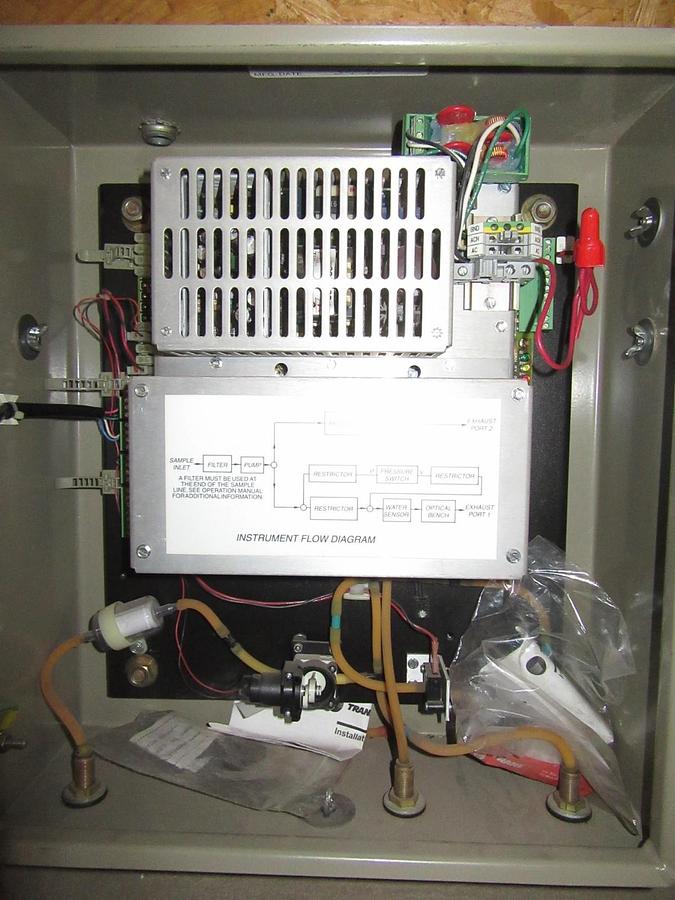 Used TRANE CHILLER REFRIGERANT MONITOR RMWD2100CA0 240VAC 1PHASE FOR 80W 15A