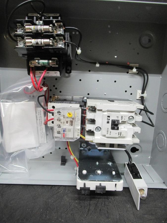EATON MOTOR CONTROL STARTER ECN0721EHA NEMA: 1 W/ AN19DN0 27 AMP NEMA SIZE 1