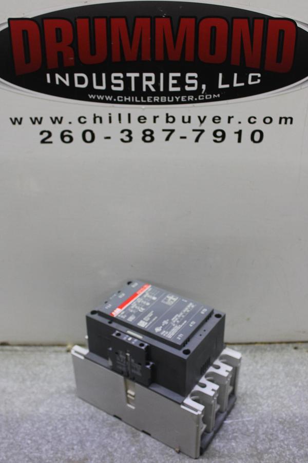 Used BRAY ACTUATOR BIB171.1U-YDN1A 025-038178-000 24 VAC 6 VA NEMA 2 W/ 3.25" VALVE