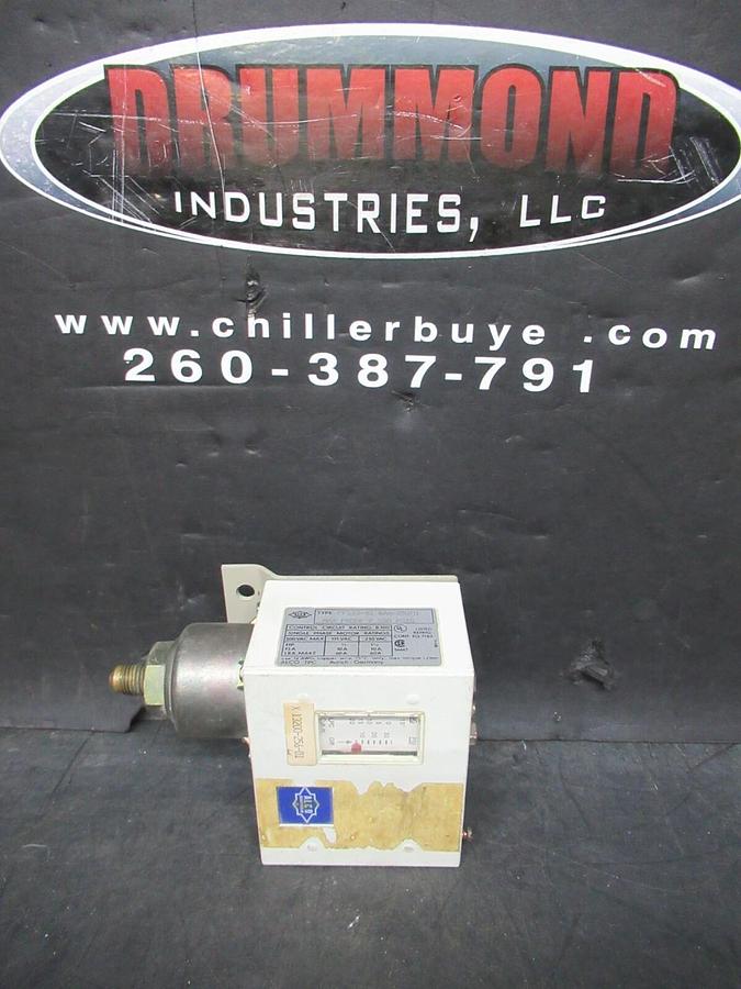 Used TRANE / ALCO PRESSURE CONTROL GAUGE X13200-256-01 / FF113-S1-BAA-25601