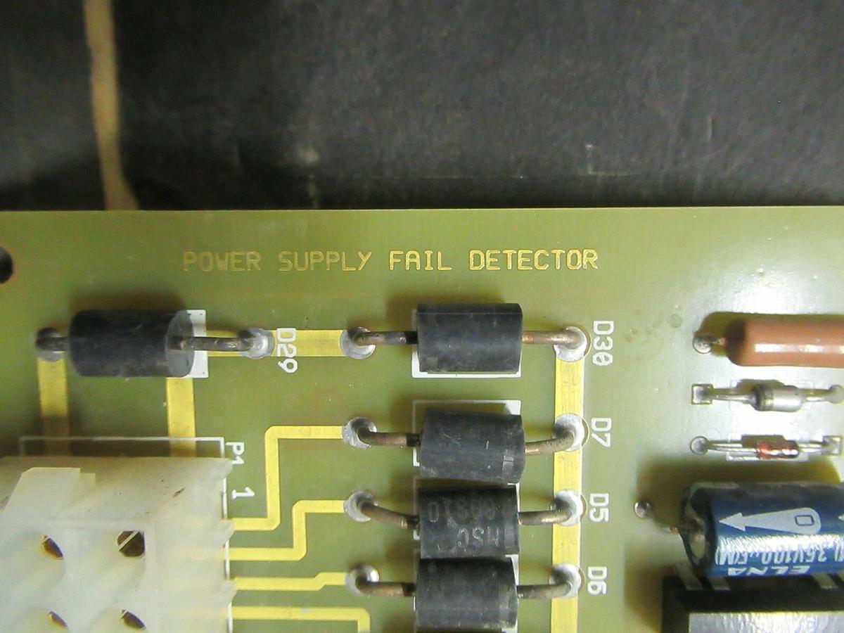 Used EXIDE 101072956 REV P3 POWER SUPPLY FAIL DETECTOR CIRCUIT BOARD 118302754 P1