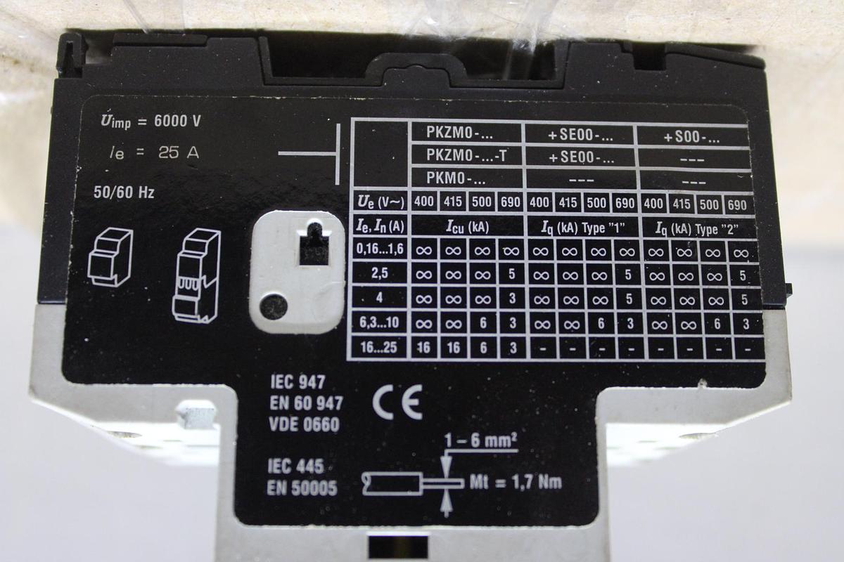 Used MOELLER MANUAL MOTOR STARTER PKZM0-4 600 VAC 4 AMP 3-PHASE