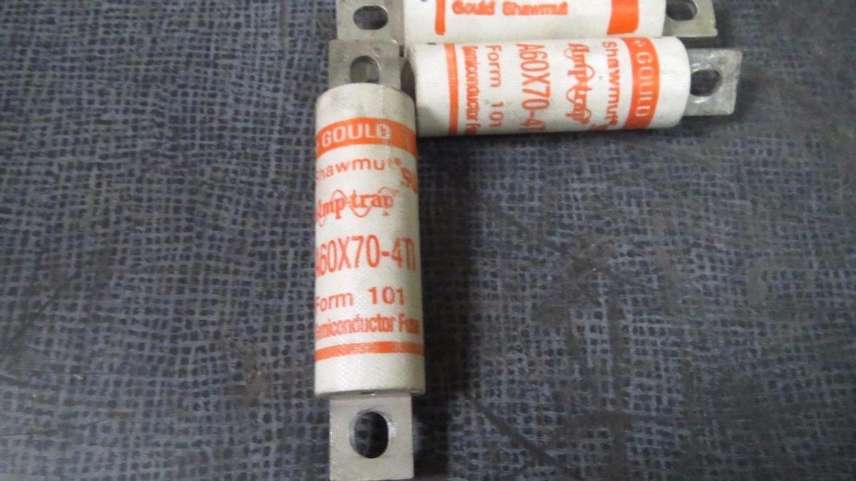 Used GOULD SHAWMUT (SET OF 3) AMP TRAP FORM 101  70 AMP, 600 VAC  MODEL: A60X70-4TI