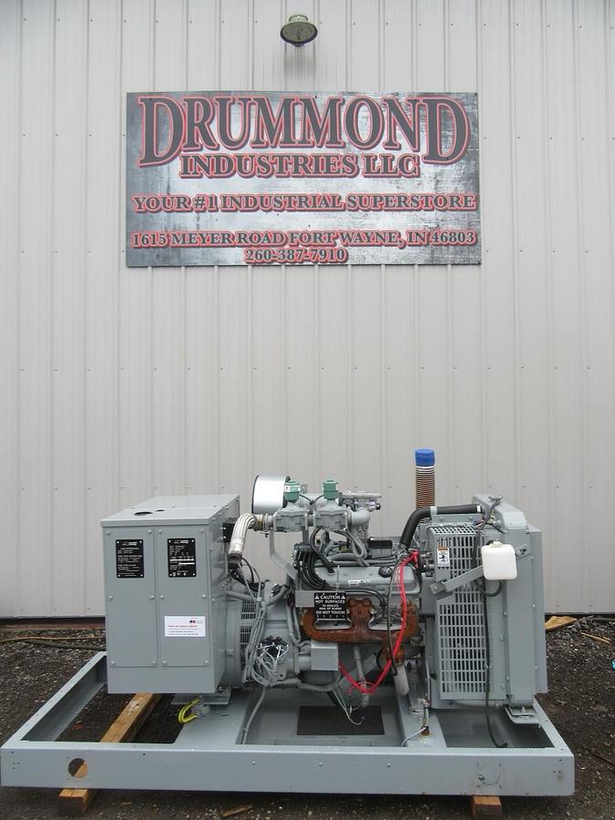 Used 50 KW GENERATOR MTU 5.0 NATURAL GAS / LP 120/208V 3 PH RE-CONNECTABLE 23 HRS