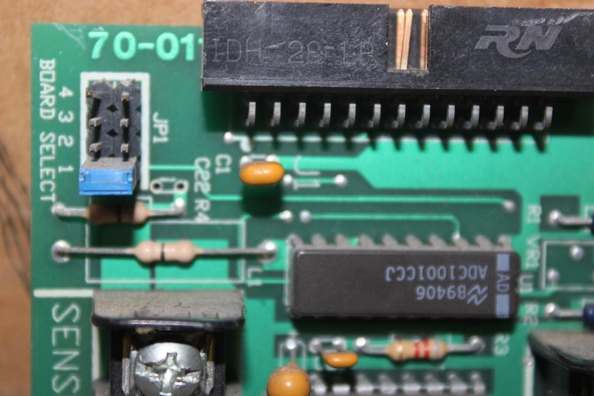 Used DANFOSS ANALOG I/O CIRCUIT BOARD DDAI8-T1 REV. 3.2 **WARRANTY INCLUDED**