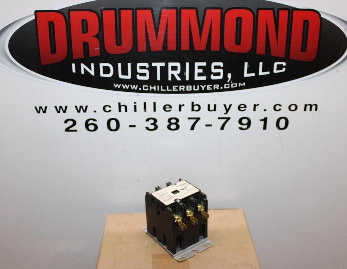 Used TYCO CONTACTOR 3100-30T828WA HN53TB115 600 VAC 25 AMP 20 HP COIL 120 VAC