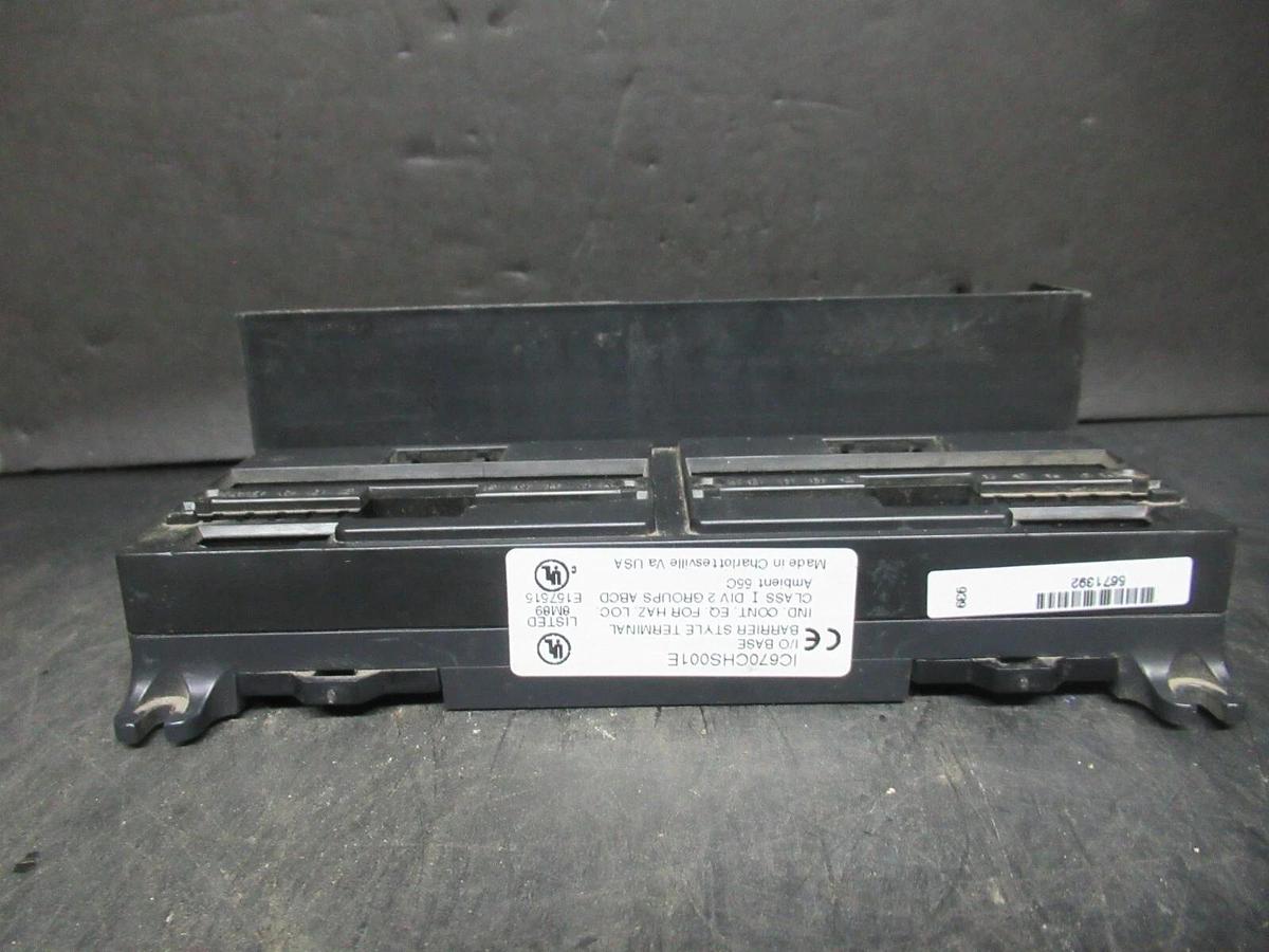 Used GE FANUC I/O BASE BARRIER TERMINAL MODULE IC670CHS001E **WARRANTY INCLUDED**