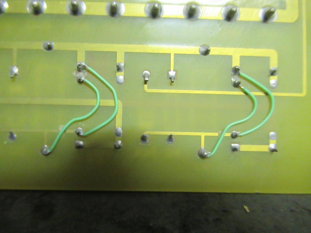 Used EXIDE 101072956 REV P3 POWER SUPPLY FAIL DETECTOR CIRCUIT BOARD 118302754 P1