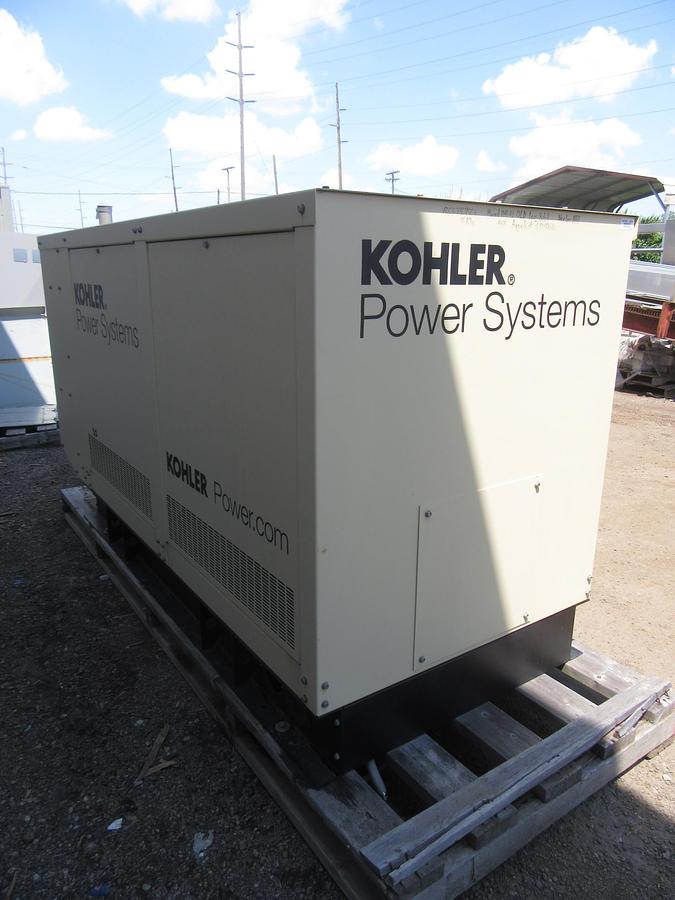 Used 50 KW GENERATOR KOHLER 5.0 NATURAL GAS / LP 120/208V 3 PH 347 HRS ENCLOSED VIDEO