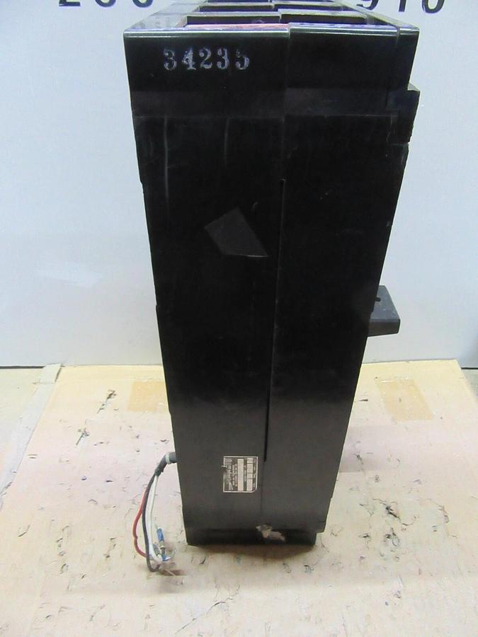 Used ITE CIRCUIT BREAKER KP3-F120 1200 AMP 600 VAC 3-POLE W/ SHUNT TRIP