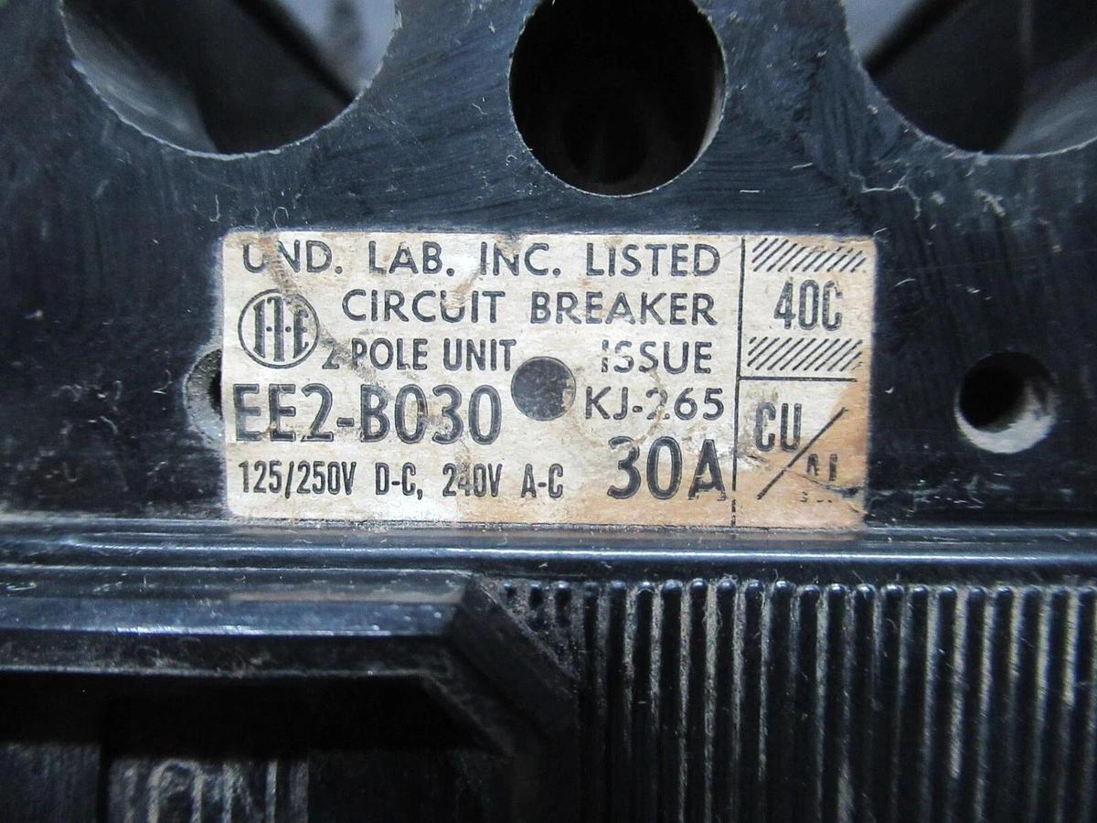 Used ITE CIRCUIT BREAKER EE2-B030 30 AMP 240 VAC 250 VDC 2-POLE **WARRANTY INCLUDED**