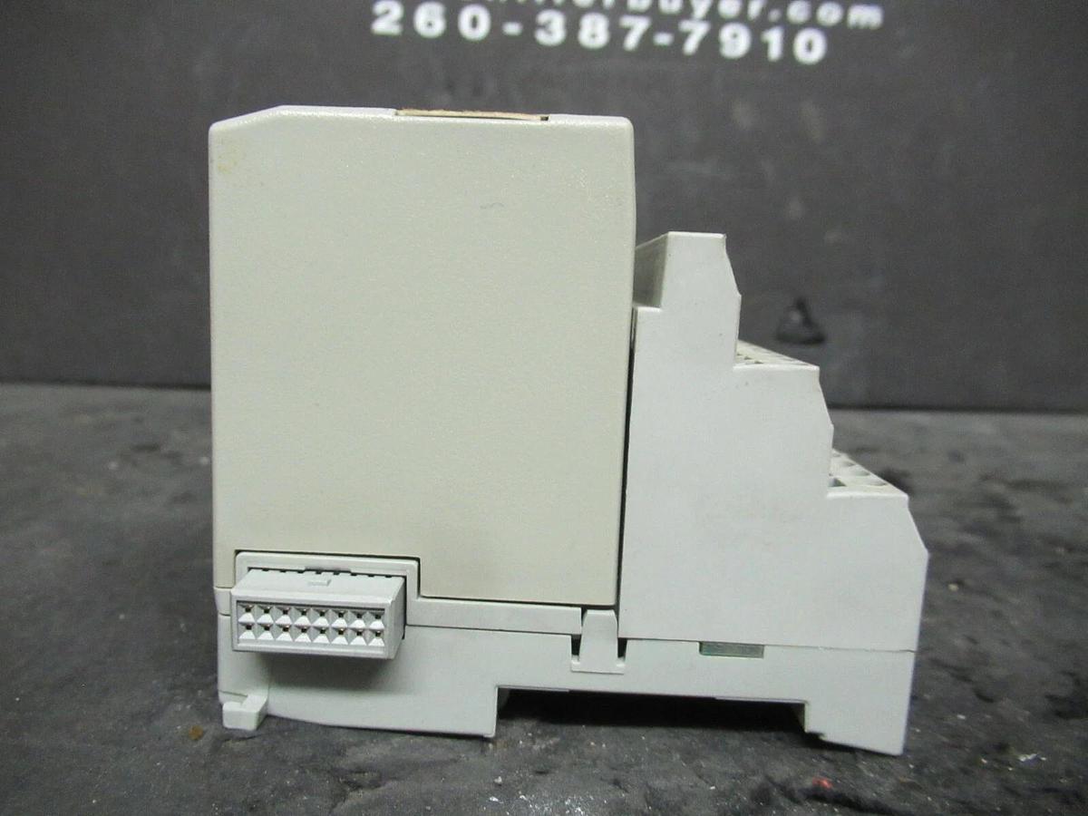 Used ALLEN BRADLEY FLEX I/O OUTPUT MODULE 1794-0B16 SER. A 96221873 REV. A01