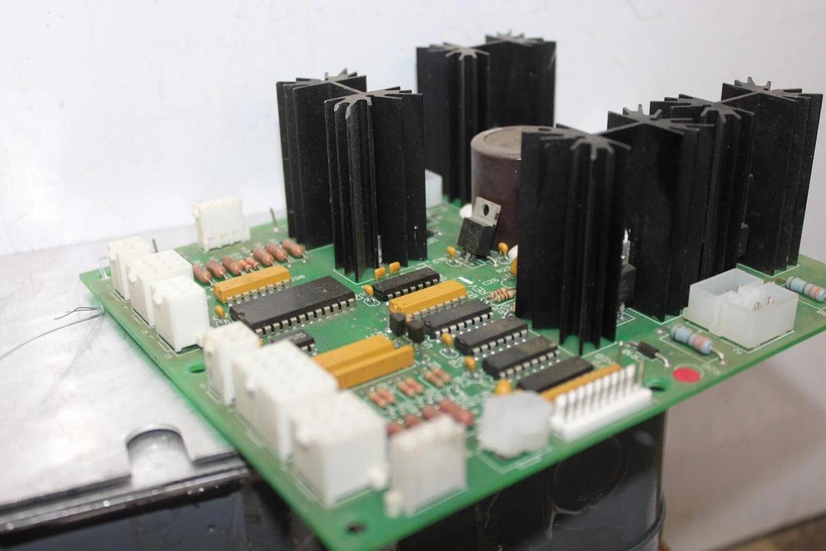 Used YORK HVAC EXPANSION CONTROL CIRCUIT BOARD 031-01788-001 **WARRANTY**