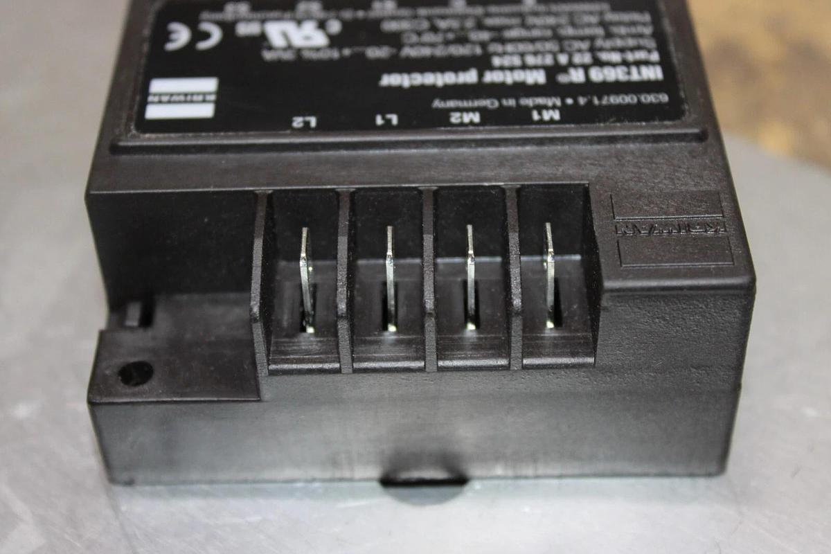 YORK KRIWAN MOTOR PROTECTOR 025-46155-101 22-A-276-S24 240 VAC 2.5 AMP