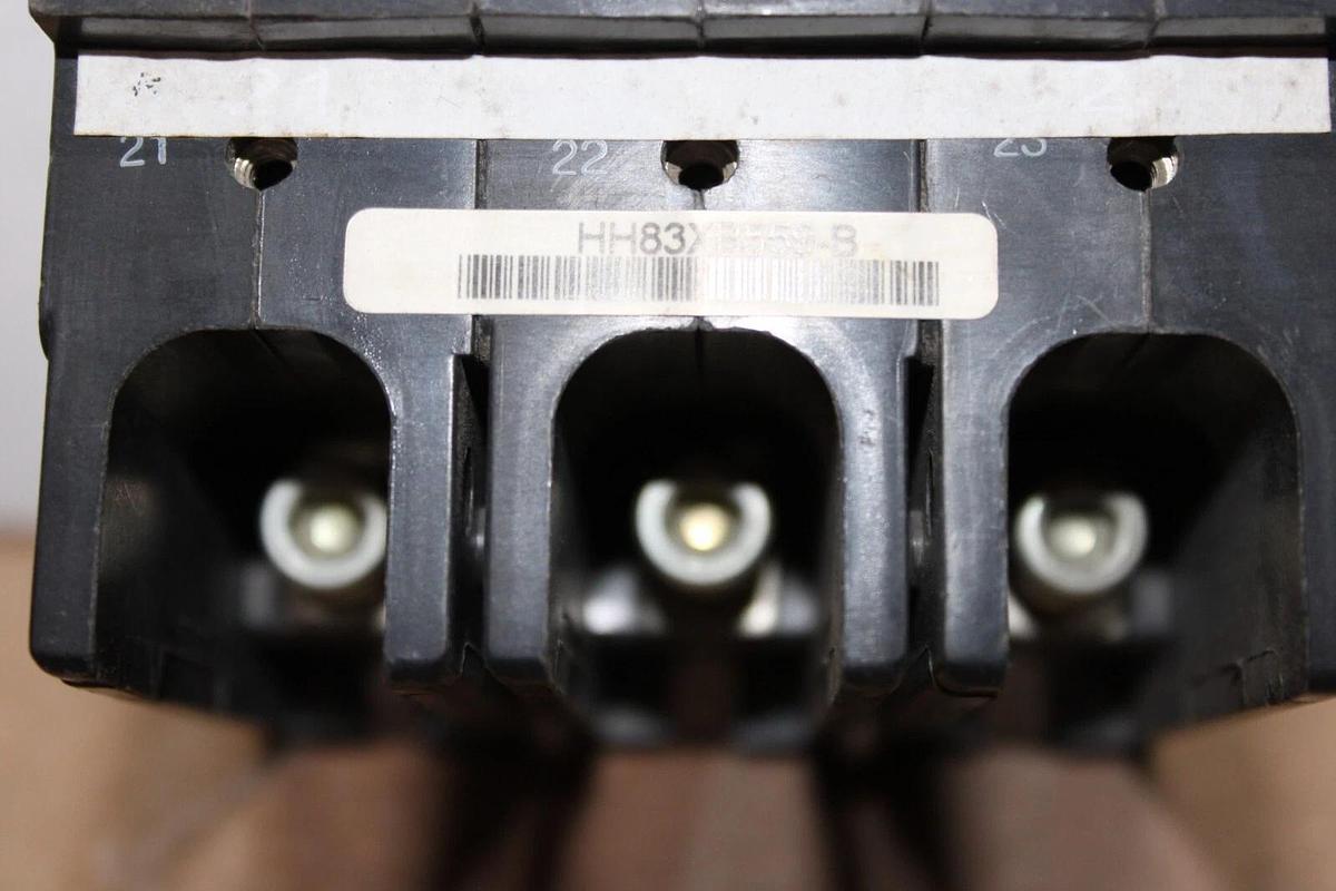 Used AIRPAX CIRCUIT BREAKER 3-POLE 219-3-2600-559 36.3-41.7 AMP 600V 50/60 HZ