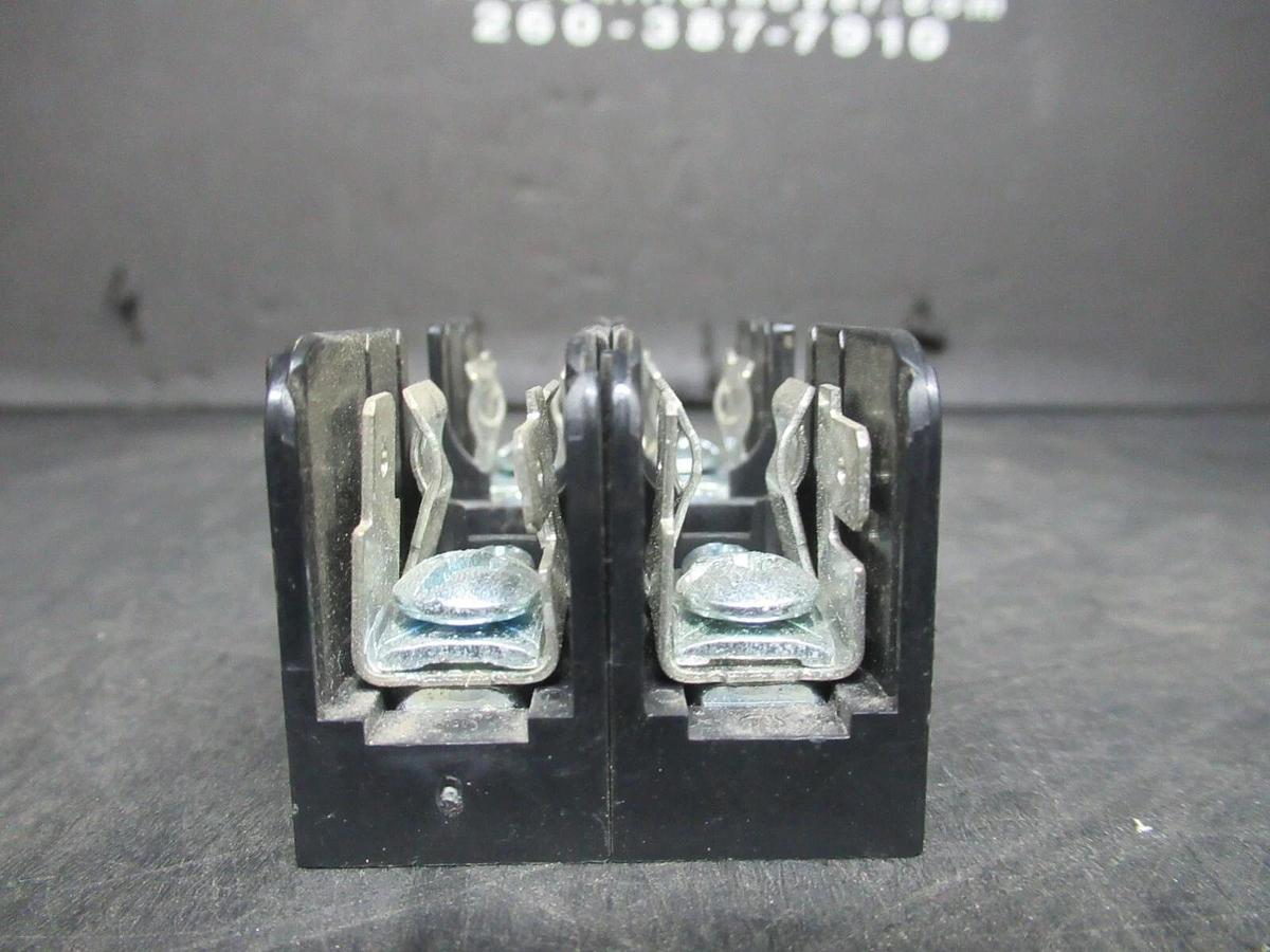 Used LITTELFUSE TWO POLE FUSE BLOCK L60030M-3PQ 600 VOLT 30 AMP **WARRANTY INCLUDED**