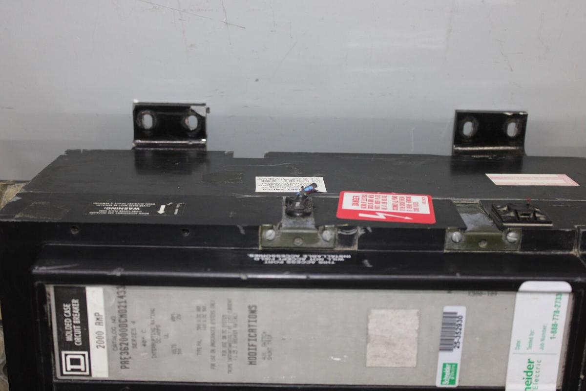 Used SQUARE D DC CIRCUIT BREAKER PAF362000DCM021433 W/ AUX. SWITCH & SHUNT TRIP
