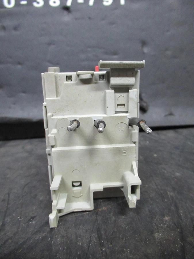 Used ALLEN BRADLEY OVERLOAD RELAY 193-EA2CB SER. B 0.32-1 AMP **WARRANTY**
