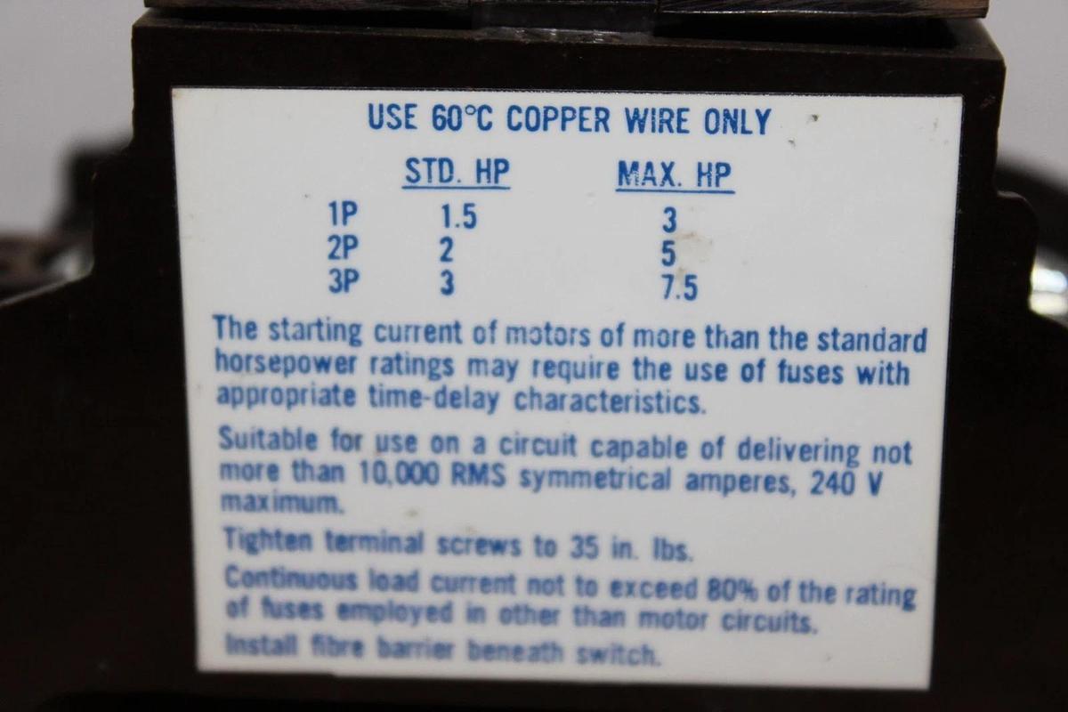 Used LOT OF 2 CUTLER HAMMER PULL OUT SWITCH PFS3322 2-POLE 7.5 HP 240 VOLT *WARRANTY*