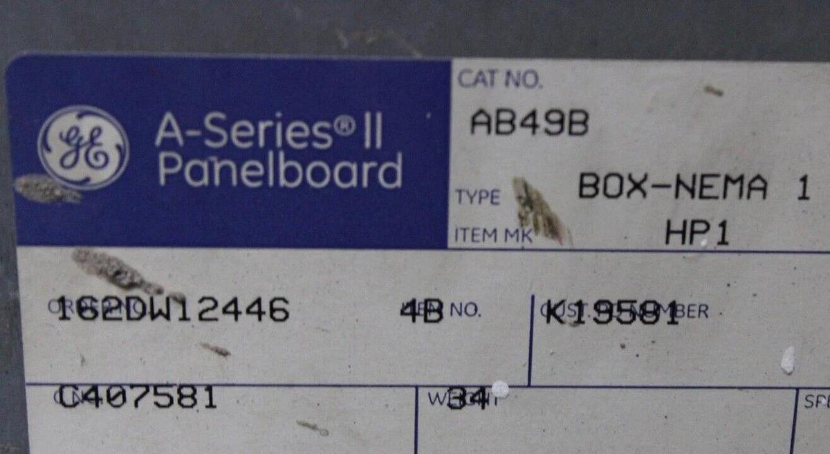 Used GENERAL ELECTRIC SERVICE PANELBOARD AB49B 225 AMP 208Y/120V 3-PHASE NEMA 1