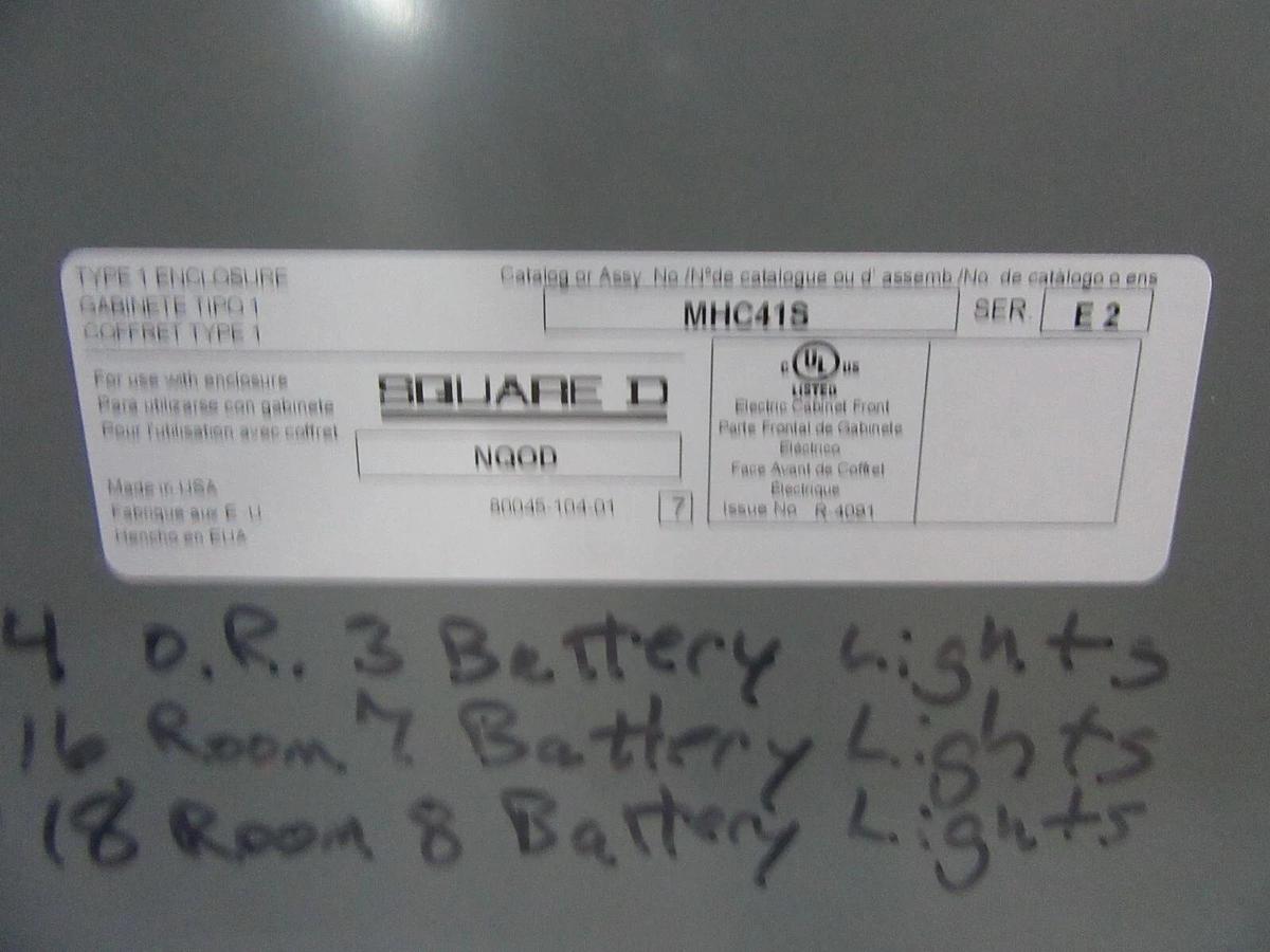 Used 225 AMP SQUARE D NQOD / QO / QOB PANELBOARD PANEL MLO 3 PH 4 W 208Y/120 V E3