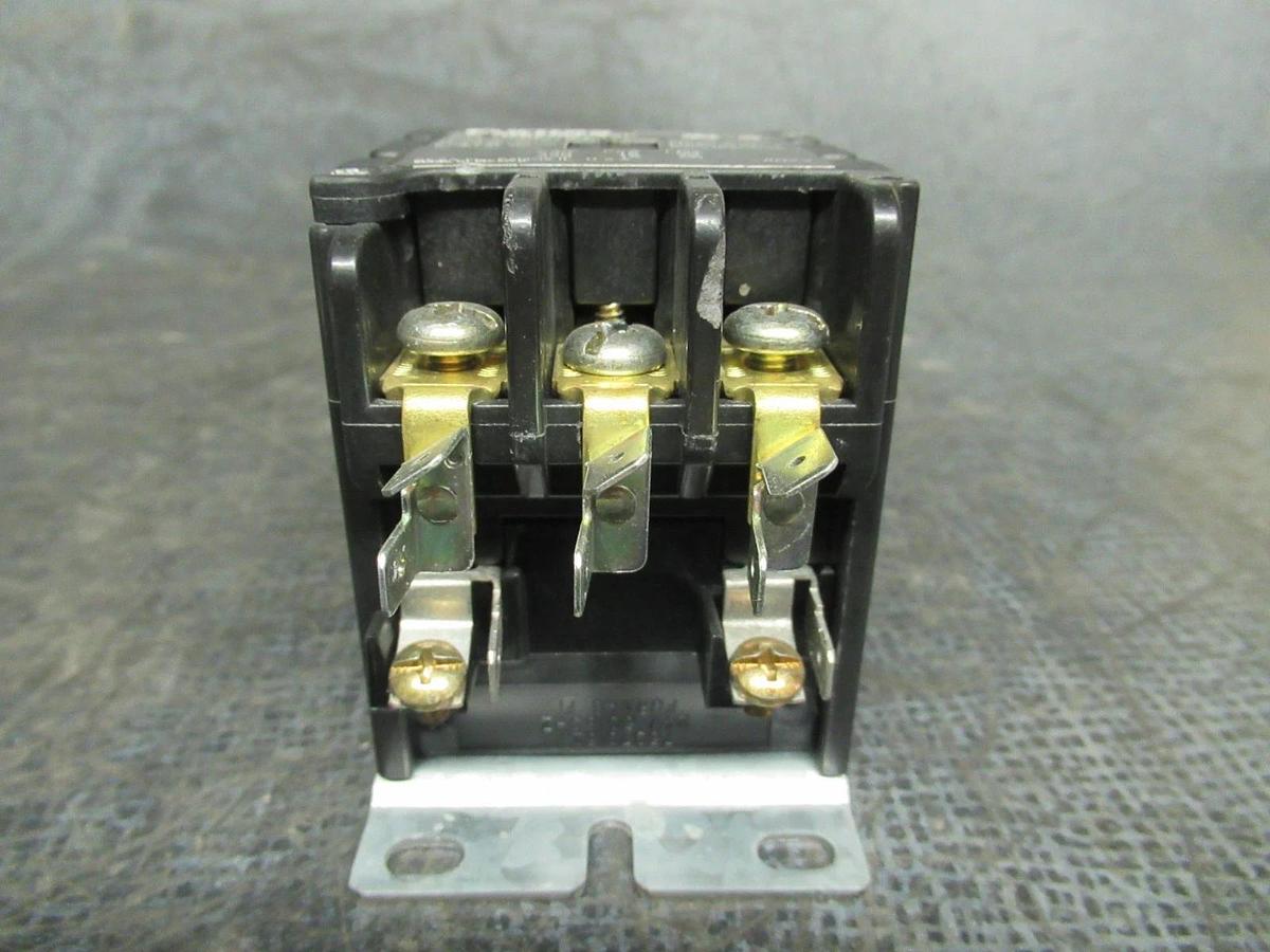 Used FURNAS DEFINITE PURPOSE CONTACTOR 42AF35AJASP 15 AMP 600V 124501P1